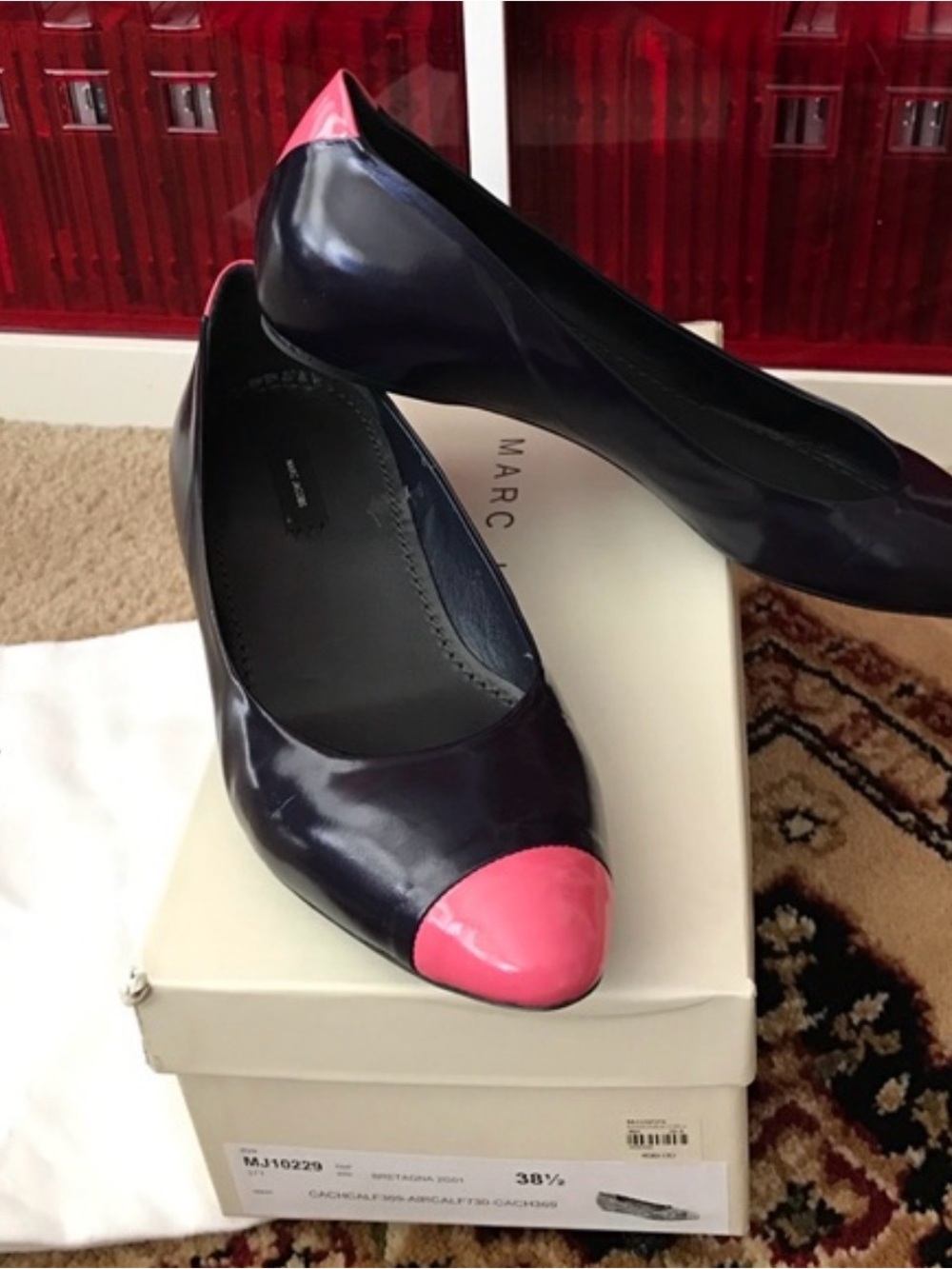 NIB Original Retro Marc Jacobs Navy / Pink Patent Flats Made in Italy 38.5